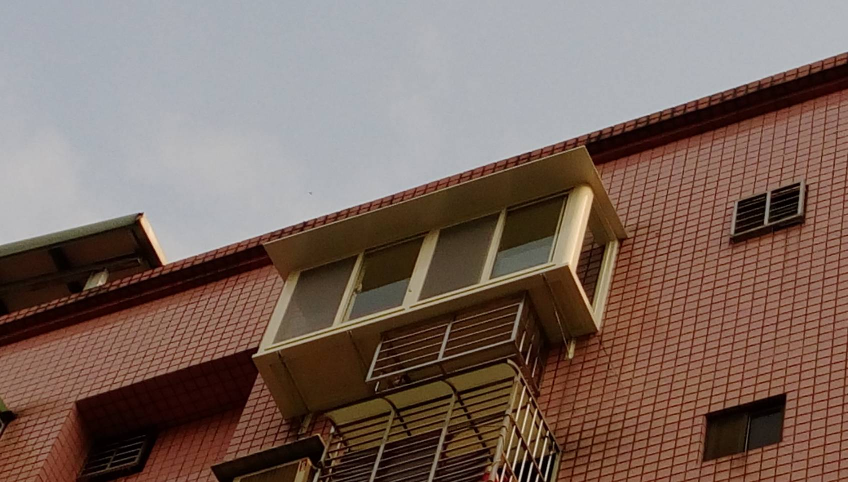 新北不鏽鋼門窗換新